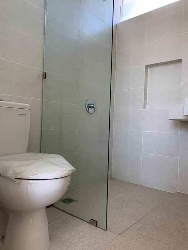 dijual rumah north west park