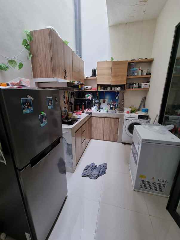 dijual rumah northwest hill citraland surabaya barat
