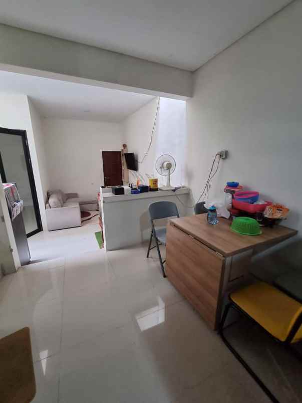dijual rumah northwest hill citraland surabaya barat