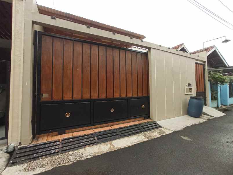 dijual rumah pagedangan tangsel
