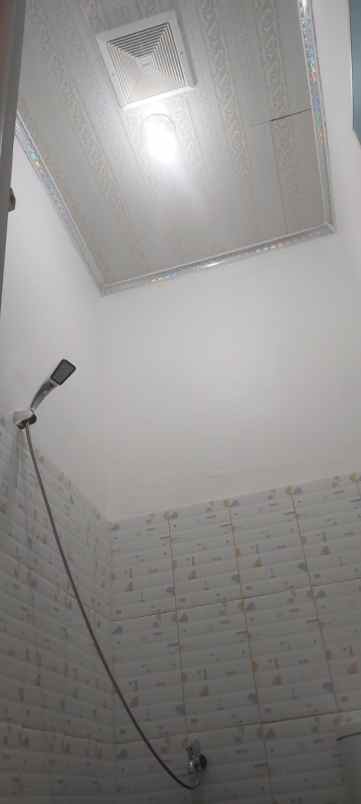 dijual rumah pancoran mas depok