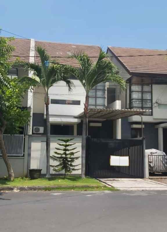 dijual rumah pantai mentari