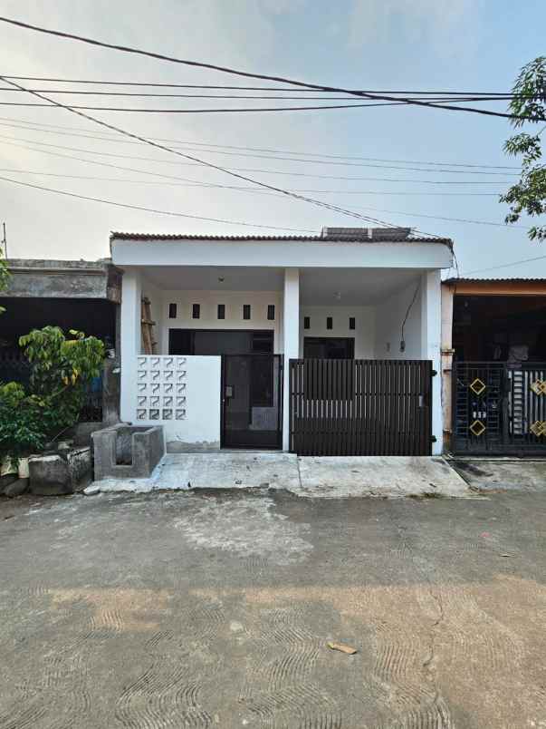dijual rumah papan mas 1 tambun selatan
