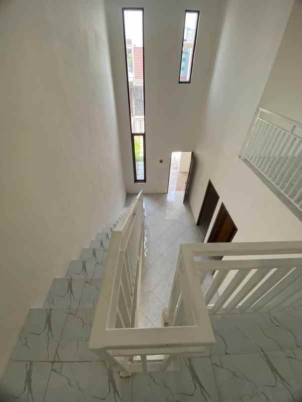 dijual rumah pedurungan