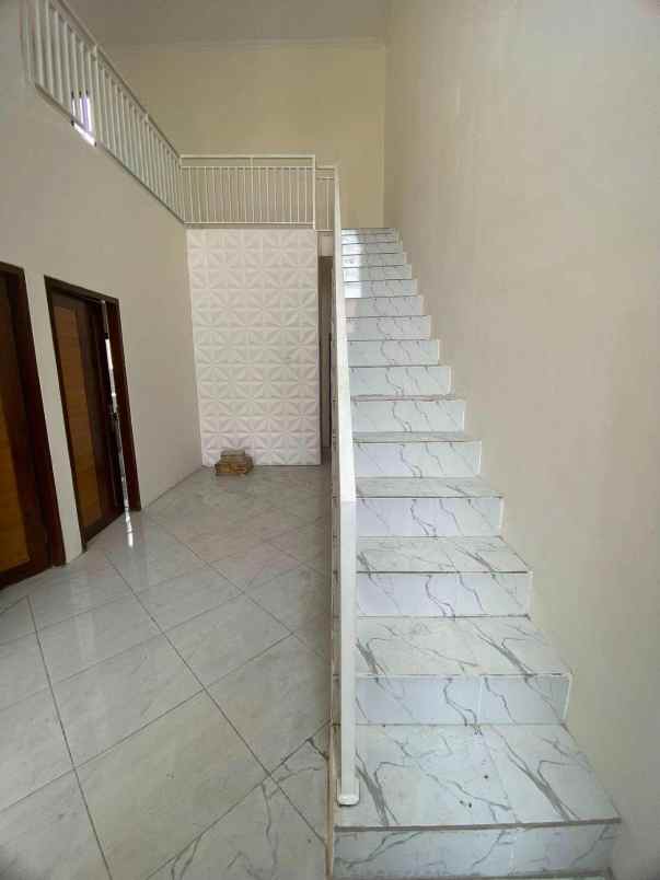 dijual rumah pedurungan