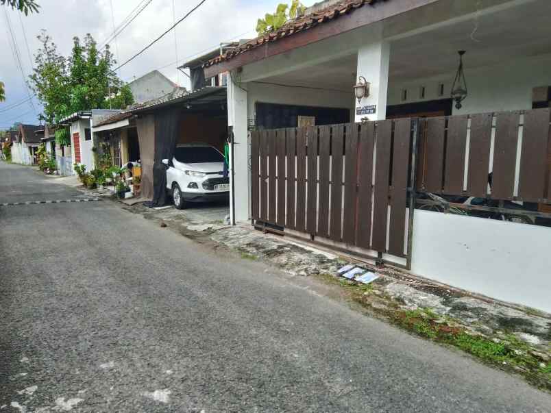 dijual rumah pendowoharjo sewon bantul