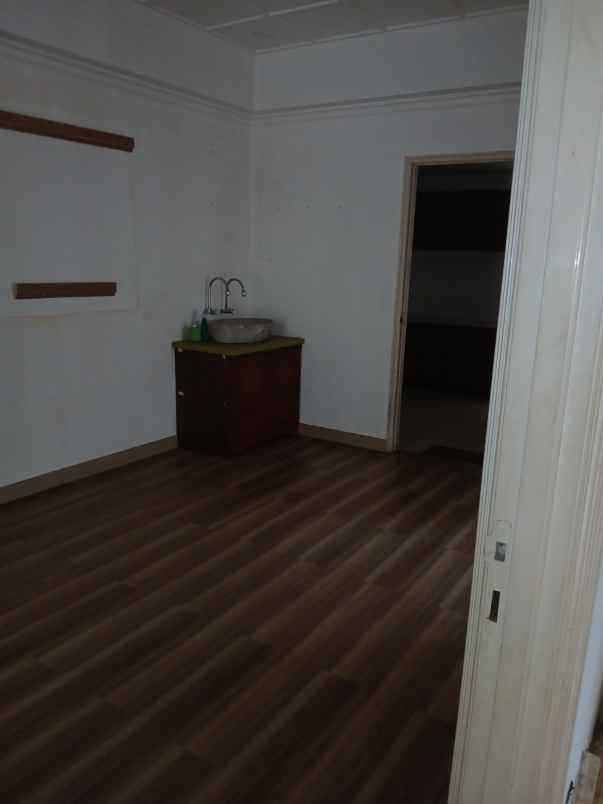 dijual rumah permata hijau