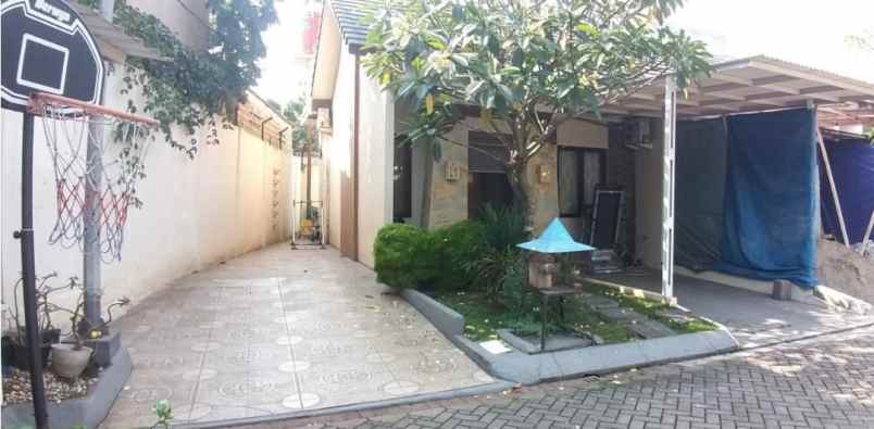 dijual rumah perumahan bali resort