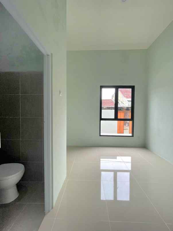 dijual rumah perumahan bulevar hijau