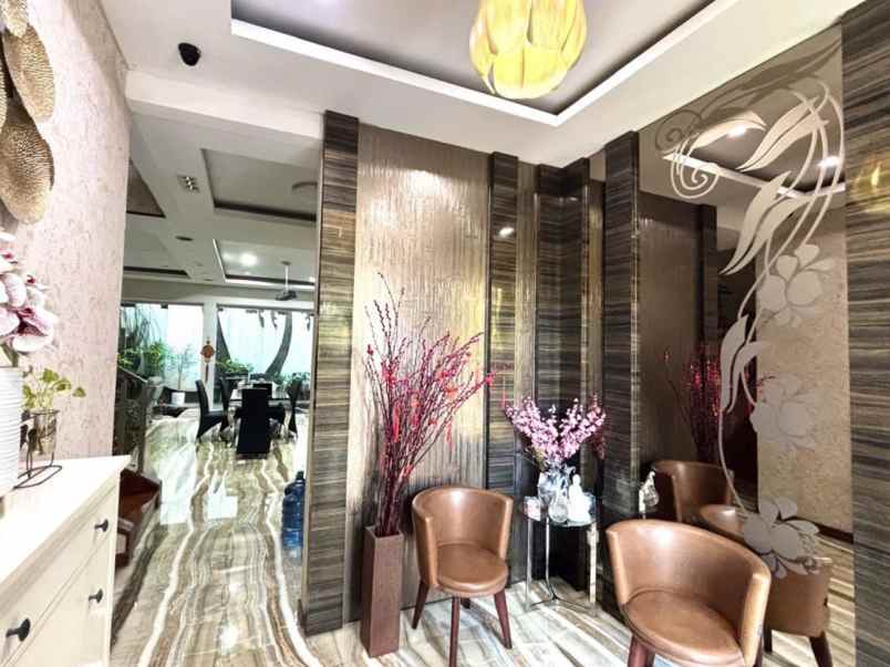 dijual rumah perumahan daan mogot baru
