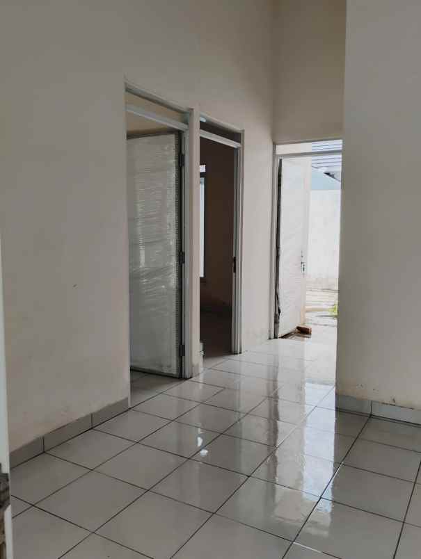 dijual rumah perumahan grand nusa indah