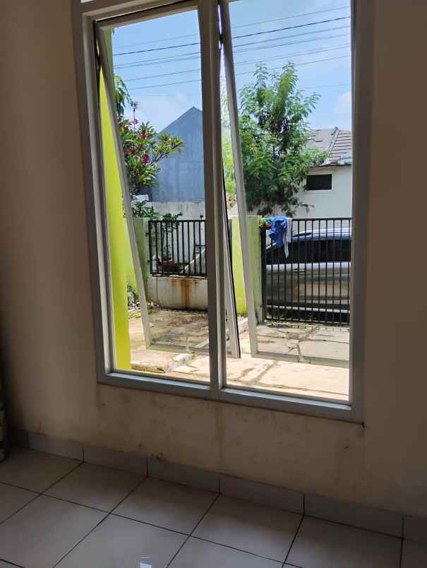 dijual rumah perumahan grand nusa indah