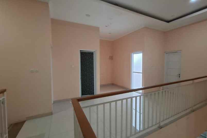 dijual rumah perumahan permata harapan