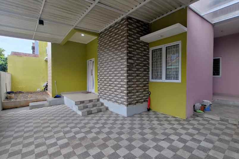 dijual rumah perumahan permata harapan