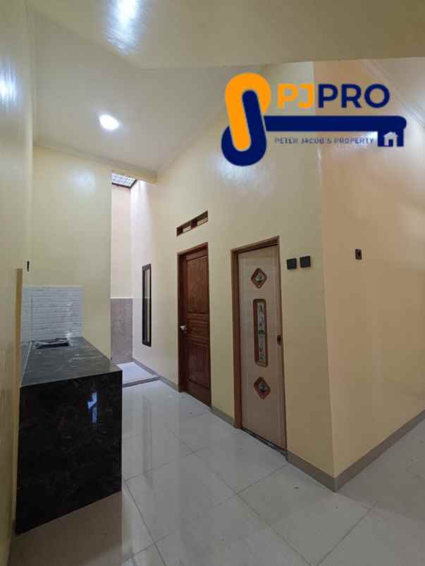 dijual rumah perumahan permata hijau permai