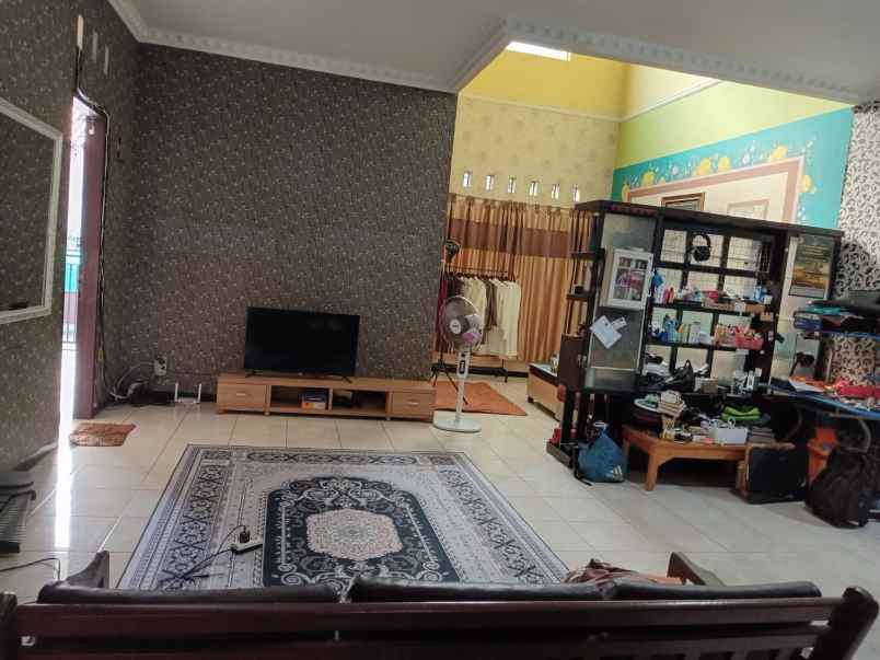 dijual rumah petukangan utara