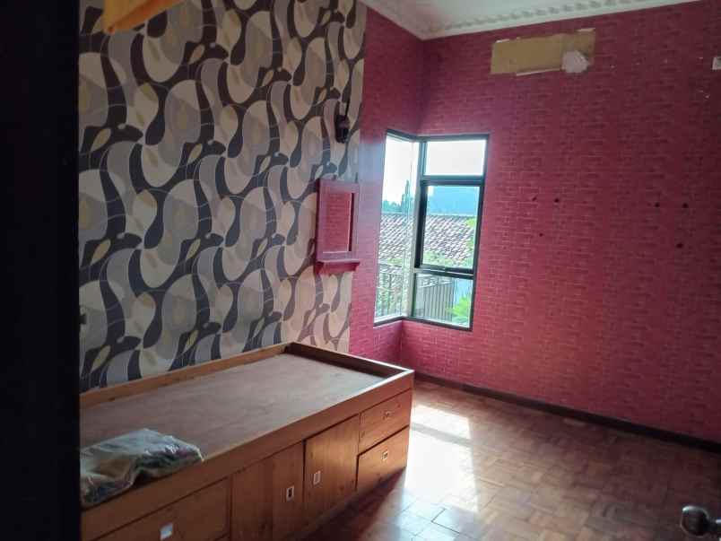dijual rumah petukangan utara