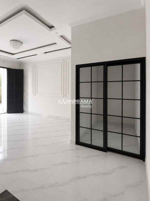 dijual rumah pisangan