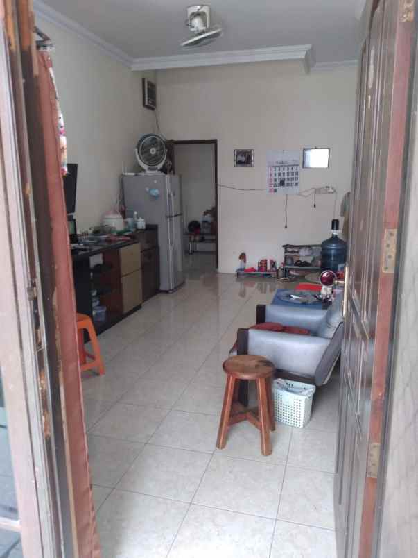 dijual rumah ploso