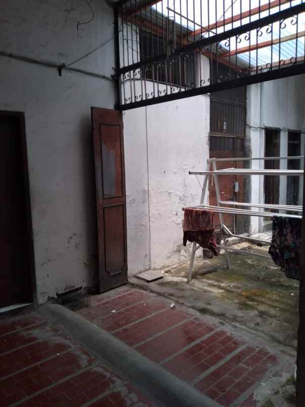dijual rumah ploso