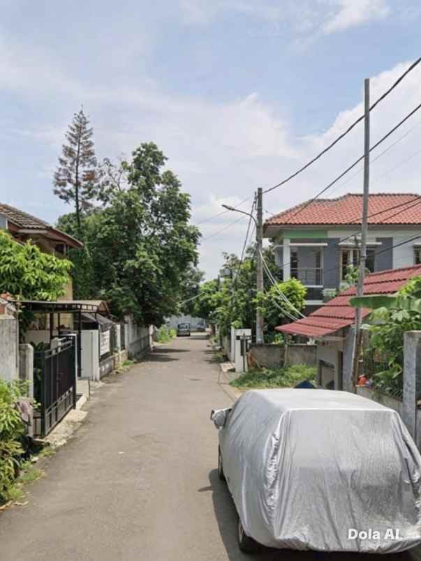 dijual rumah pondok bambu