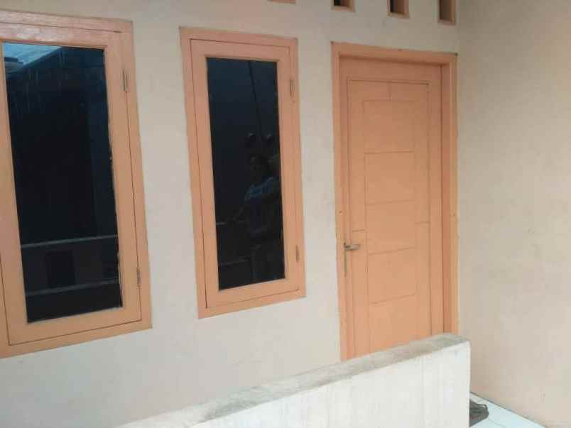 dijual rumah pondok bambu