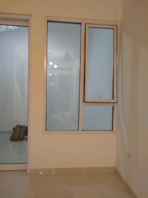 dijual rumah pondok gading residence