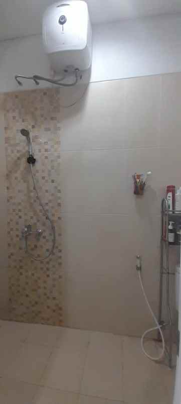 dijual rumah pondok gading residence