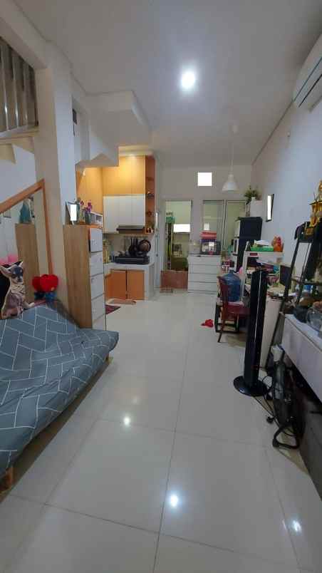 dijual rumah pondok gading residence