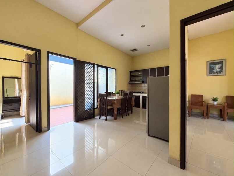 dijual rumah pondok kacang timur