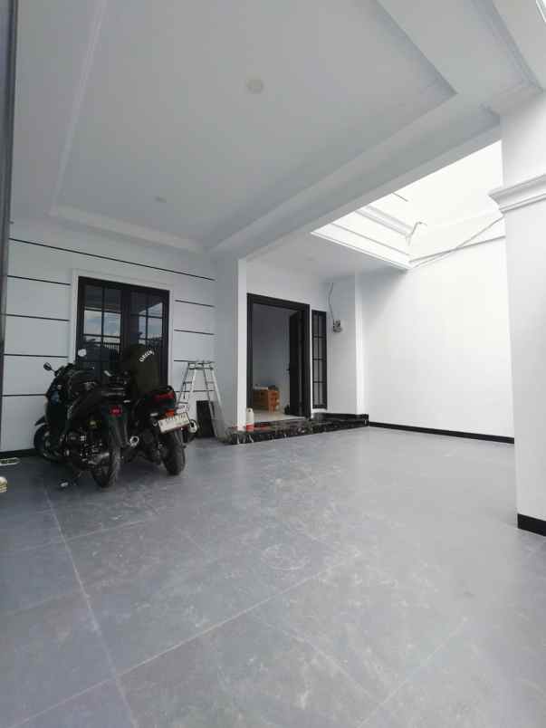 dijual rumah pondok kelapa jaktim