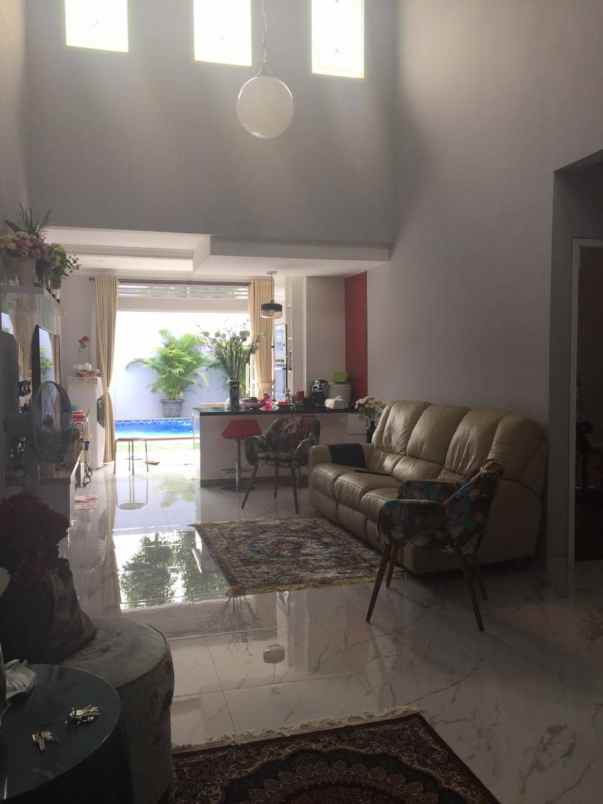 dijual rumah pondok labu