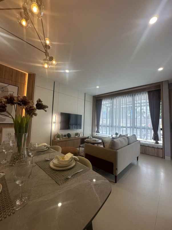 dijual rumah pondok labu jaksel