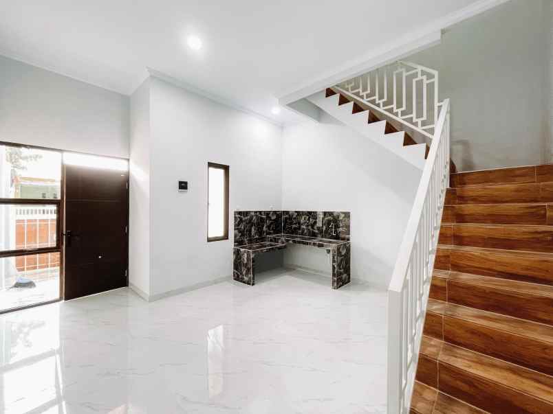 dijual rumah pondok ungu permai