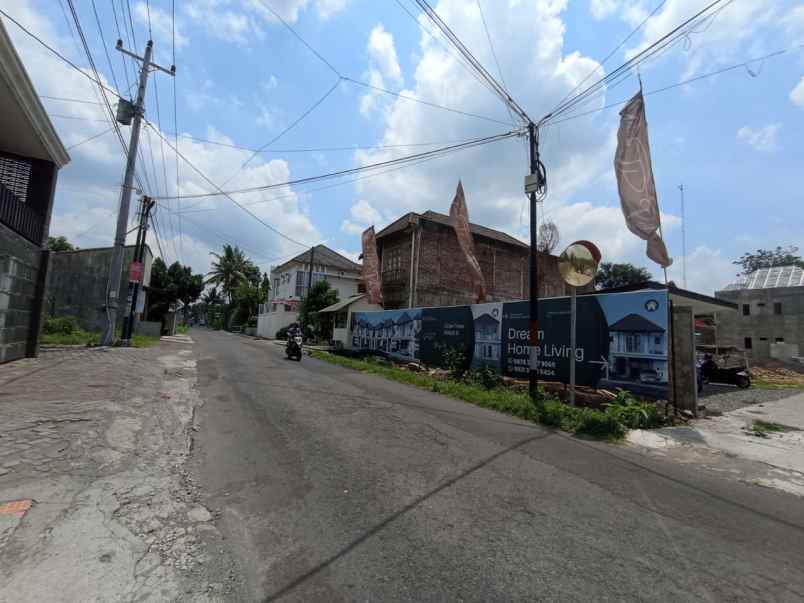 dijual rumah prumpung sardonoharjo