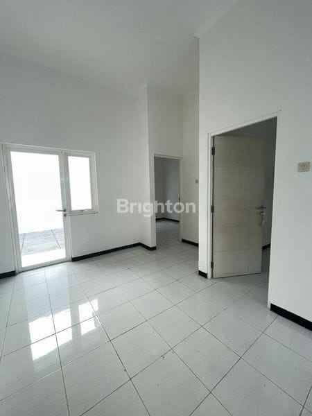 dijual rumah puri asri