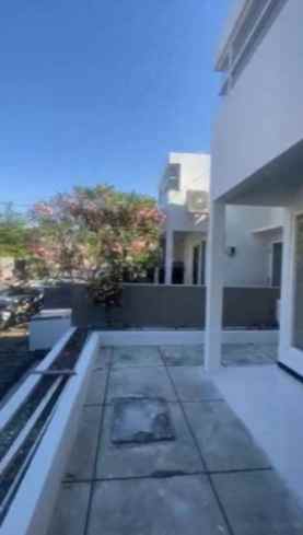 dijual rumah puri asri