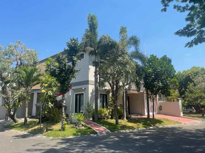 dijual rumah puri surya jaya