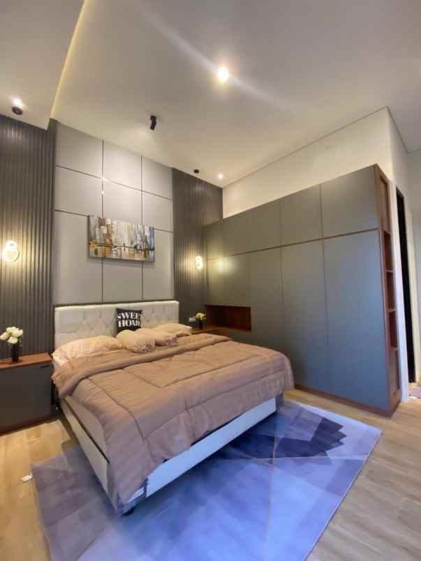 dijual rumah purwomartani kec kalasan