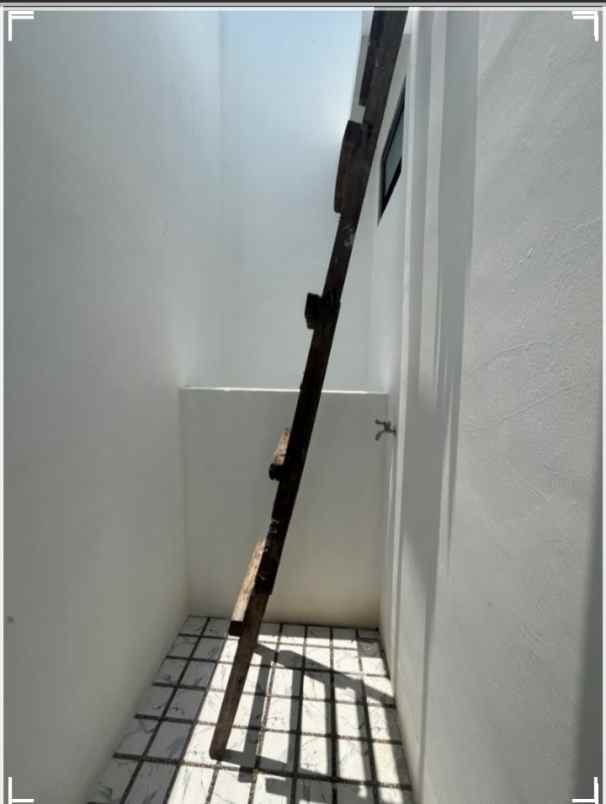 dijual rumah rangkapan jaya