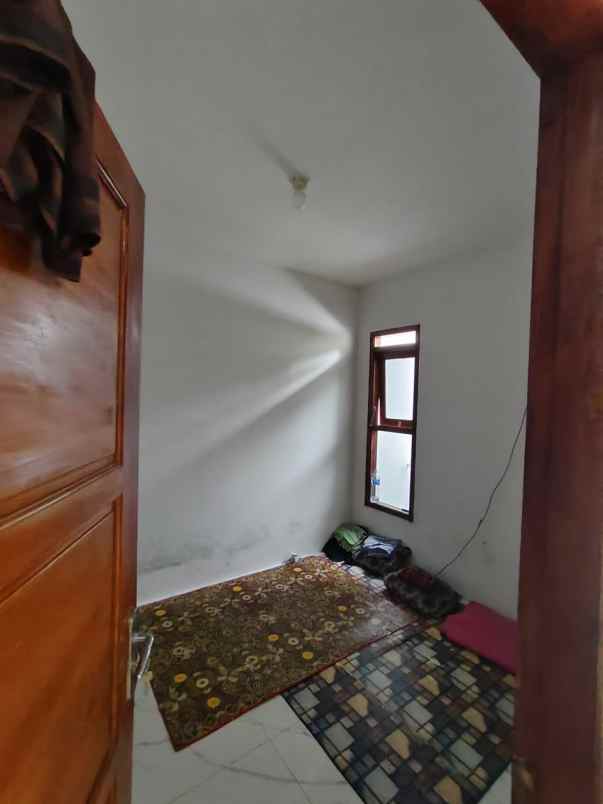 dijual rumah rangkapan jaya