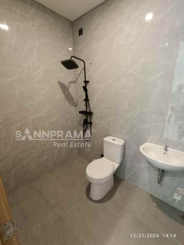 dijual rumah rangkapan jaya baru