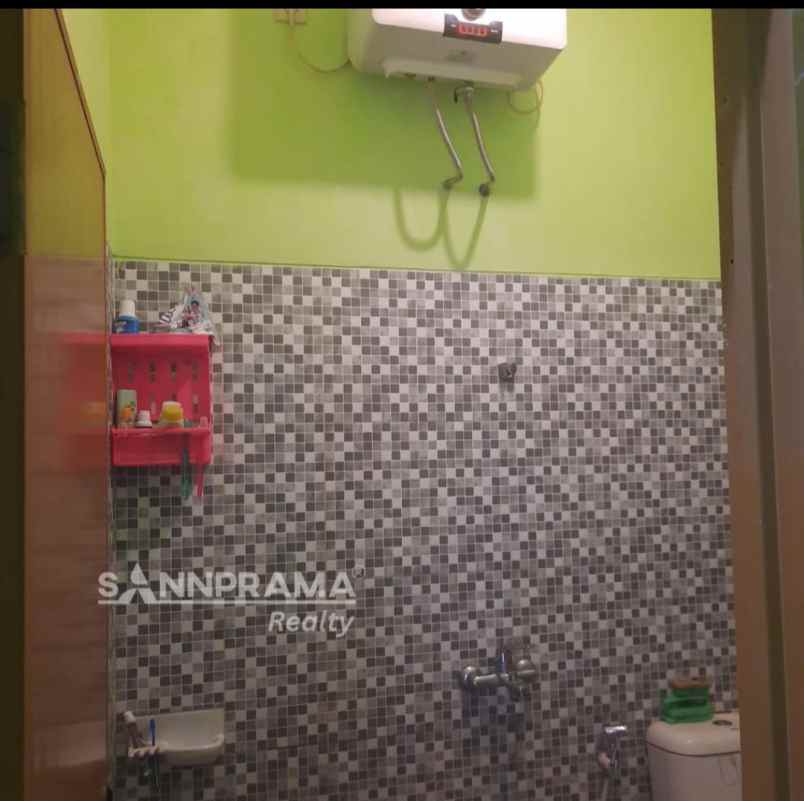 dijual rumah rangkapan jaya baru