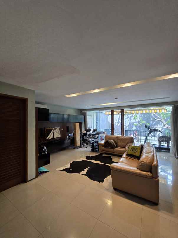 dijual rumah rawamangun jaktim