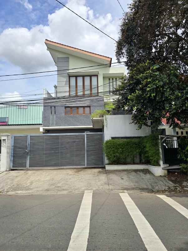 dijual rumah rawamangun jaktim