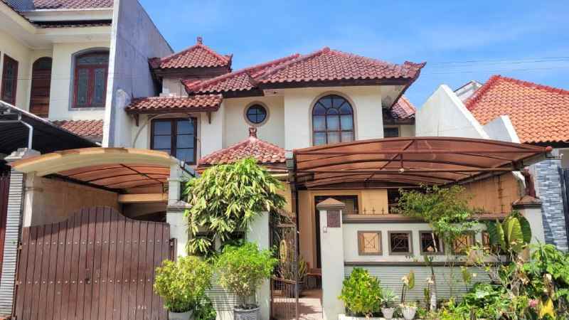 Murah Rumah 2 Lantai Jalan Kembar Raya Purimas Gunung Anyar Surabaya