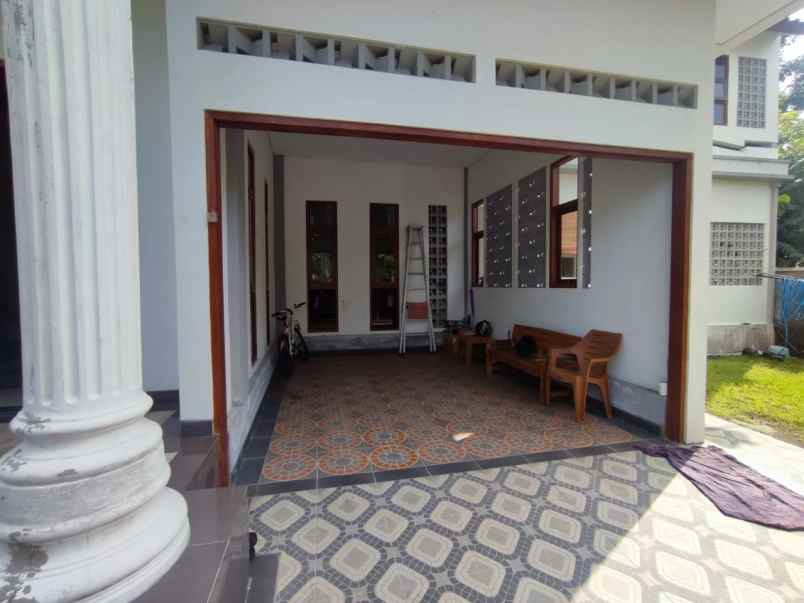 dijual rumah rs panti rini