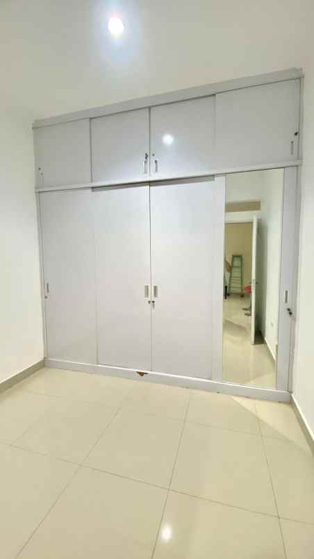 dijual rumah rumah cluster cisaranten