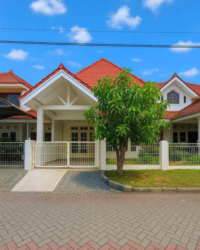 dijual rumah rumah pantai mentari