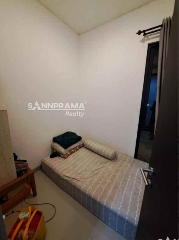 dijual rumah sawangan lama
